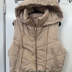Cropped Women's Beige Hooded Vest